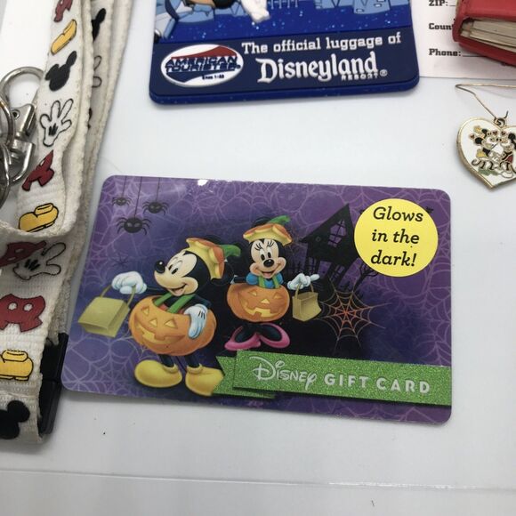 Lot Of 7 Disney Collector Lanyards, Watch, Earrings, Luggage Tag Tokyo - Picture 3 of 6